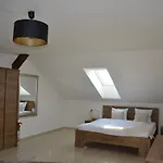 U Polanskych Apartment *