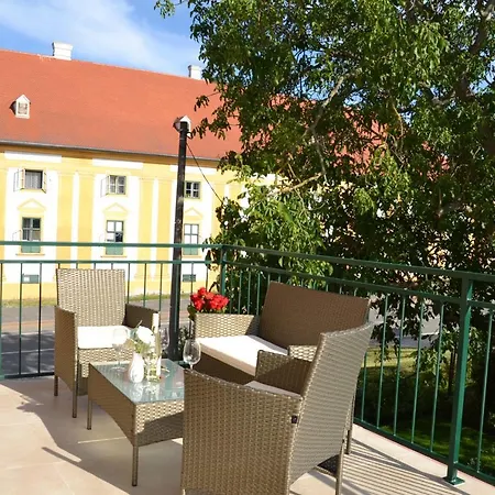 U Polanskych דירה